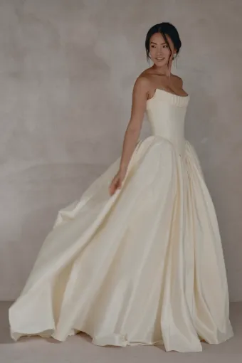 Seraphine Bridal Vale #4 frontface vertical thumbnail
