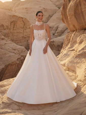 Pronovias Alivy #0 default frontface vertical thumbnail