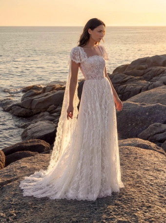 Pronovias Exyvor #1 frontface vertical thumbnail