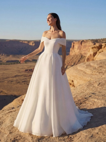 Pronovias Oranelia #0 default frontface vertical thumbnail