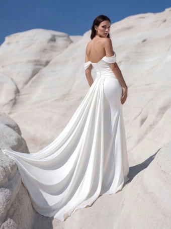 Pronovias Velorae #1 default backface vertical thumbnail