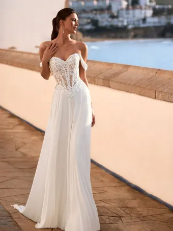 Love by Enzoani Style #FELINNA #0 default frontface vertical thumbnail