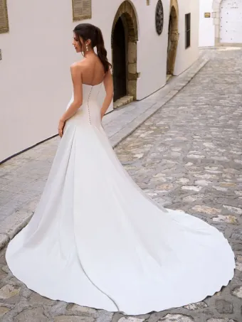Love by Enzoani Style #FLORENZA #3 default backface vertical thumbnail