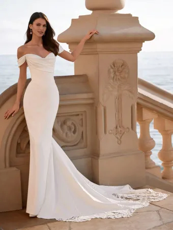 Love by Enzoani Style #FONTENA #0 default frontface vertical thumbnail