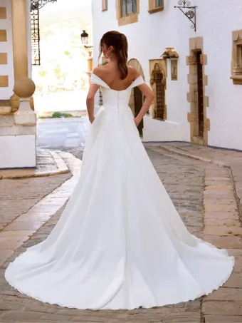 Love by Enzoani Style #FRALINA #1 vertical thumbnail