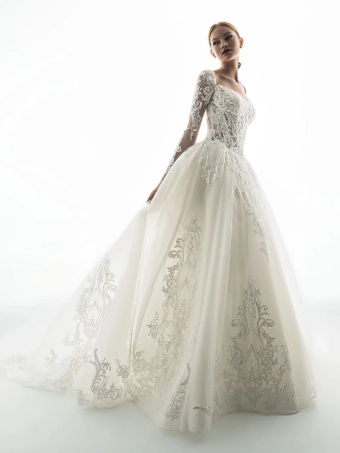 Privé Style #Garnissa #2 vertical thumbnail