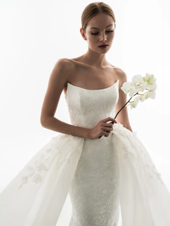 Privé Style #Geraldine #5 frontface vertical cropped thumbnail