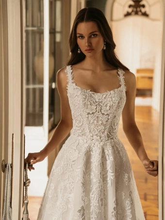 Élysée Style #Helen #3 frontface vertical cropped thumbnail