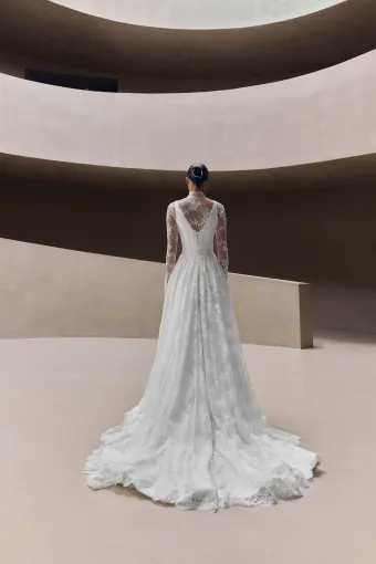 Milla Nova - White and Lace Enoria #3 default backface vertical thumbnail