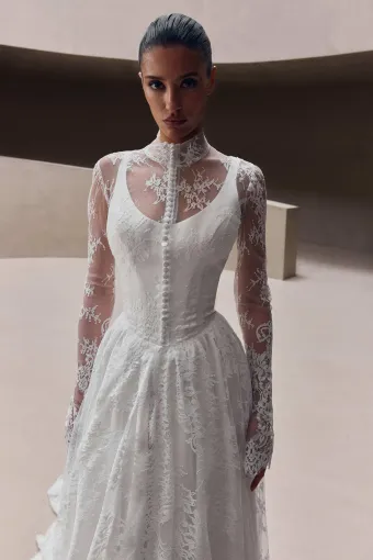 Milla Nova - White and Lace Enoria #4 frontface vertical cropped thumbnail