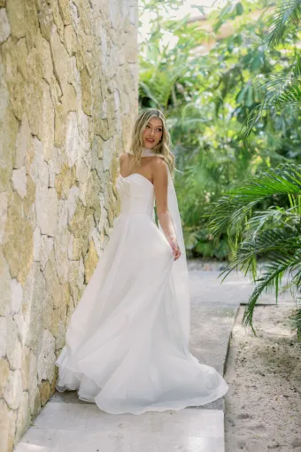 Locket Style #17203P #1 frontface vertical thumbnail