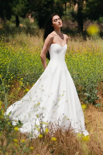 Jenny Yoo Antonia #3 vertical thumbnail