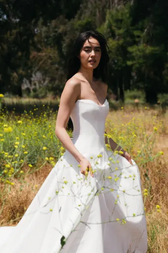 Jenny Yoo Antonia #6 vertical thumbnail