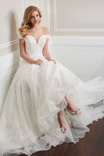 Christina Wu Brides Style #15698 #2 thumbnail