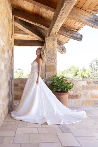 Elissar Bridal Style #Adell #2 frontface vertical thumbnail