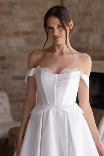 Elissar Bridal Style #Billie #3 frontface vertical cropped thumbnail