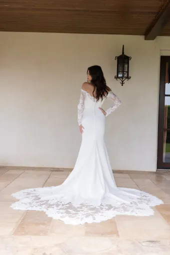 Elissar Bridal Style #Brianna #2 backface vertical thumbnail