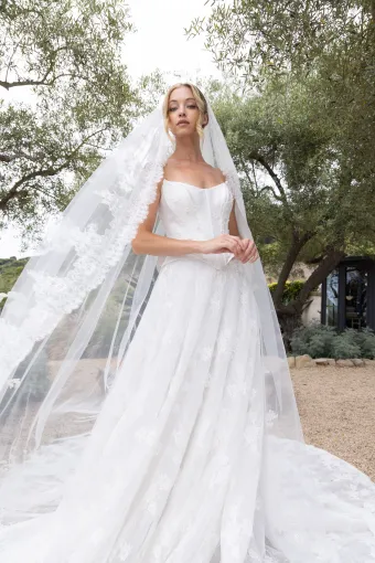 Elissar Bridal Style #Delphine #4 frontface vertical cropped thumbnail