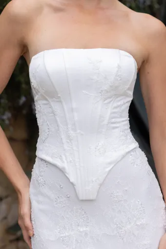Elissar Bridal Style #Faye #4 frontface vertical cropped thumbnail