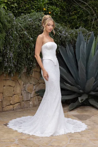 Elissar Bridal Style #Faye #2 vertical thumbnail