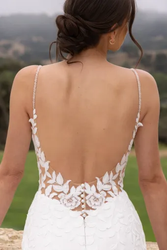 Elissar Bridal Style #Freya #8 backface vertical cropped thumbnail