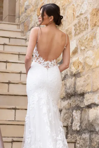 Elissar Bridal Style #Freya #9 backface vertical cropped thumbnail