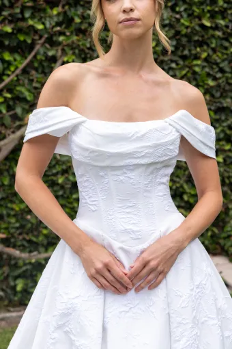 Elissar Bridal Style #Hannah #4 frontface vertical cropped thumbnail