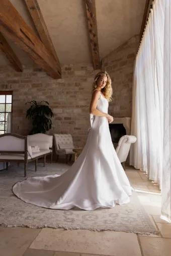 Elissar Bridal Style #Hazel #2 frontface vertical thumbnail