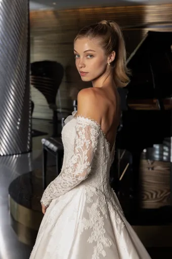 Elissar Bridal Style #Lenora #4 backface vertical cropped thumbnail