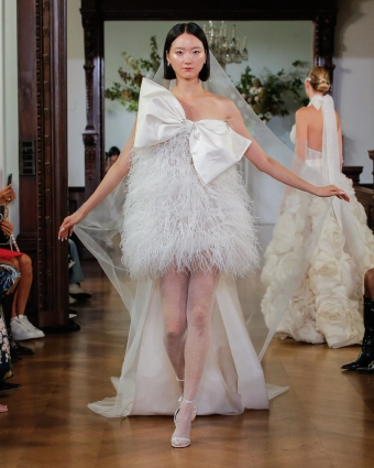 Monique Lhuillier Duffy #0 default frontface vertical thumbnail