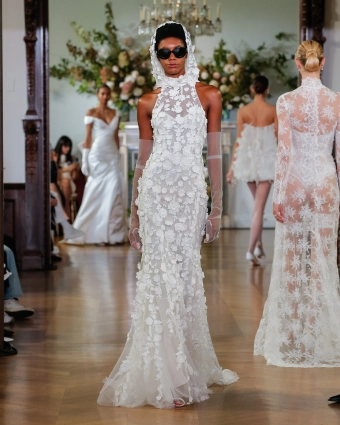 Monique Lhuillier Giselle #0 default frontface vertical thumbnail