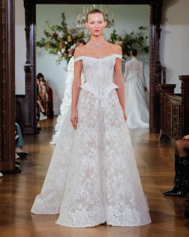 Monique Lhuillier Nottingham Image