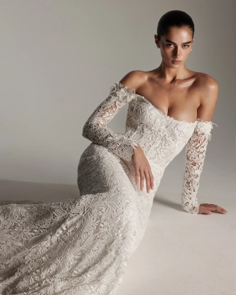 Monique Lhuillier Autry #0 default frontface vertical thumbnail