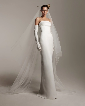 Monique Lhuillier Chandler #0 default frontface vertical thumbnail