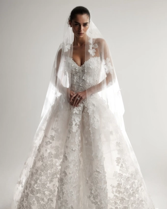 Monique Lhuillier Clover #1 frontface vertical cropped thumbnail
