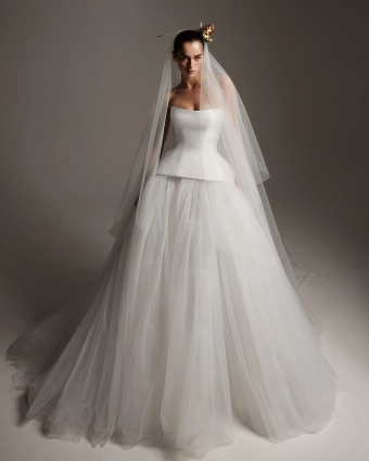 Monique Lhuillier Zuma #0 default frontface vertical thumbnail