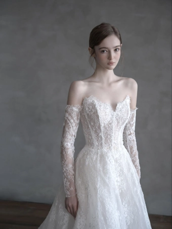 Choie Bridal Aeris #2 frontface vertical cropped thumbnail