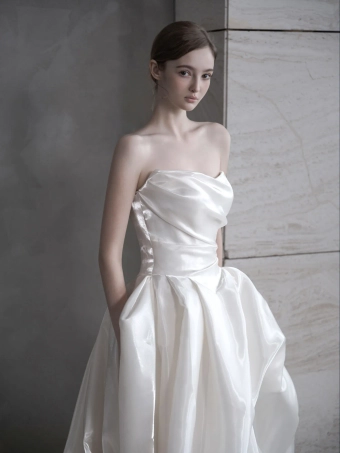 Choie Bridal Elva #1 frontface vertical cropped thumbnail