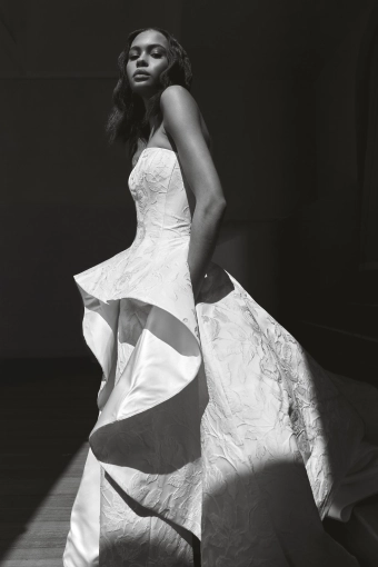 Leah Da Gloria Calla Corset #6 frontface vertical cropped thumbnail