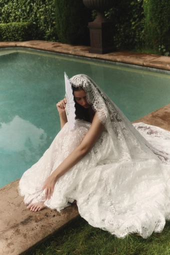 Leah Da Gloria Style #Penny Veil #2 frontface vertical thumbnail