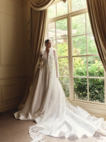 Leah Da Gloria Style #Regina Veil #3 frontface vertical thumbnail