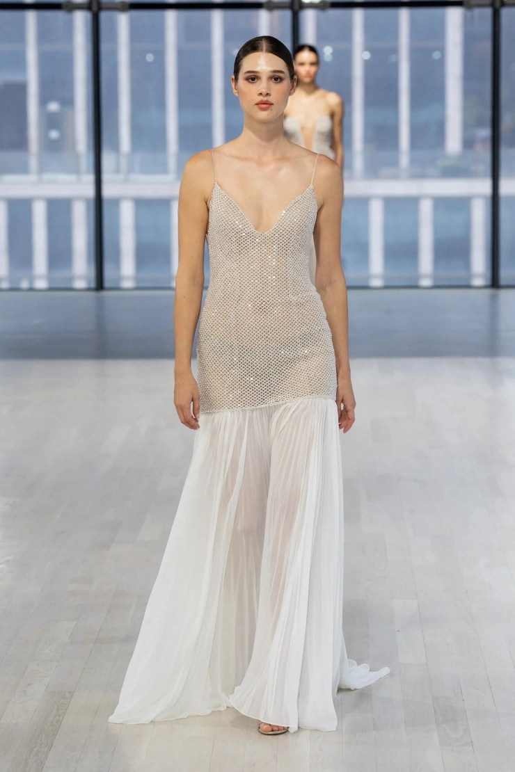 Nicole and Felicia NF139 LUXE Image