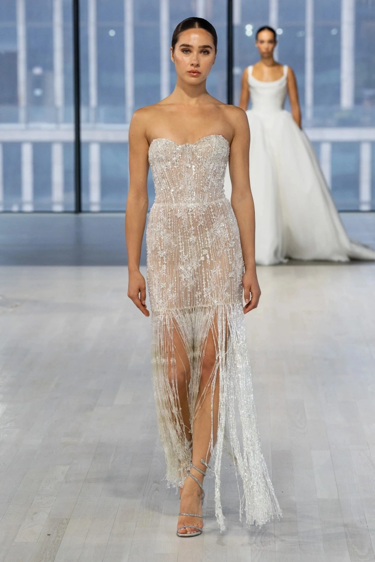 Nicole and Felicia NF140 LUXE Image