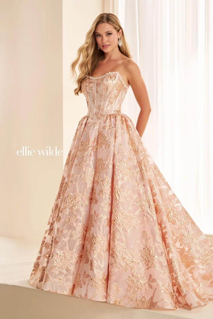 Ellie Wilde  EW38066