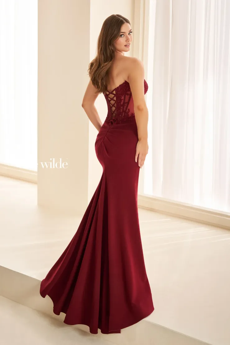 Ellie Wilde  EW38096