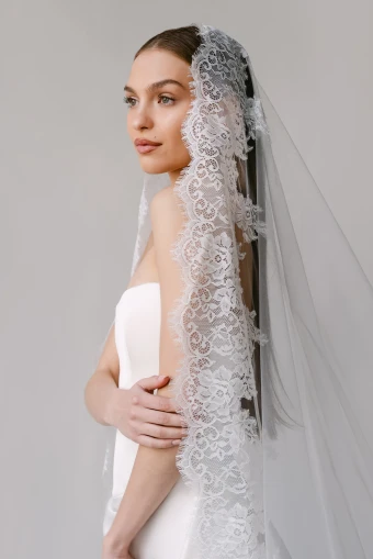 Alyssa Kristin Style Anais With Gabriela Veil #5 frontface vertical cropped thumbnail