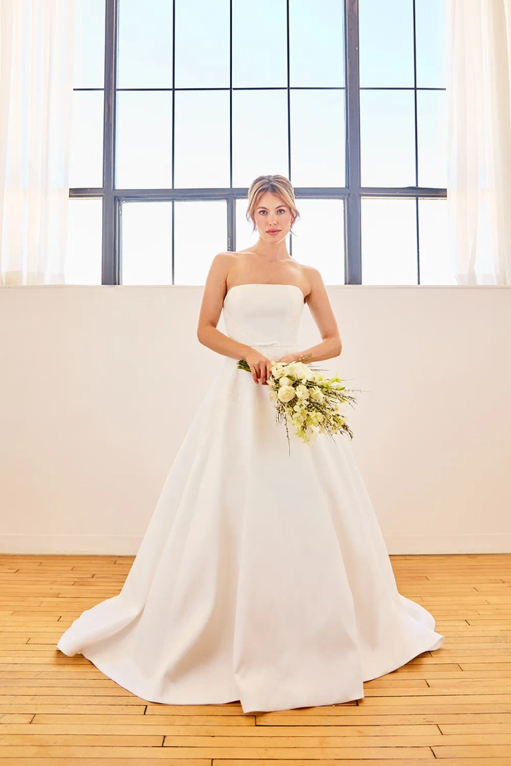 Lea-Ann Belter Style #Ada Default Thumbnail Image