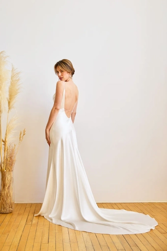 Lea-Ann Belter Style #Donna #3 backface vertical thumbnail