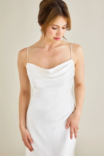 Lea-Ann Belter Style #Donna #5 frontface vertical cropped thumbnail
