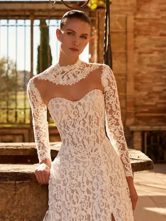 Pronovias Augery #3 frontface vertical cropped thumbnail